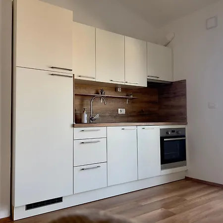 Queen By Lucija 2 Apartman Dramalj